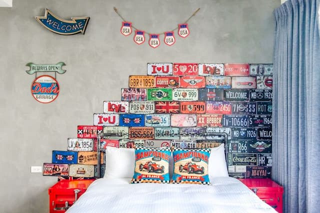 Flying Club-Standard Double Room-202-4