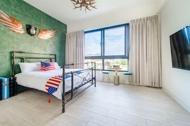 Flying Club-Garden View Double Room-302-5