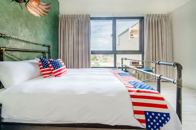 Flying Club-Garden View Double Room-302-6