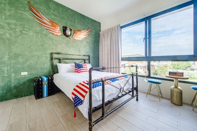 Flying Club-Garden View Double Room-302-1