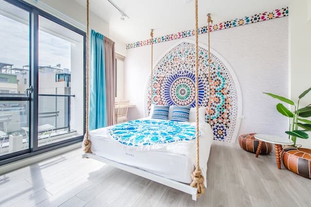 Flying Club-Double Room with Balcony-301-1