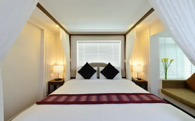 Siam Champs Elyseesi Unique Hotel - SHA Extra Plus-Junior Suite King-1