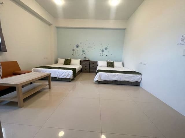 蒲公英莊園｜無障礙環境-【 精緻 】間四人房-不挑房-1