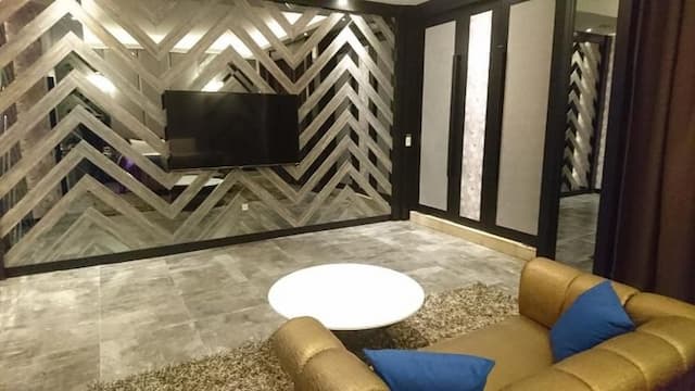 台中威尼斯汽車旅館-高級雙人房－附 SPA 浴缸（18:00 後入住）-5