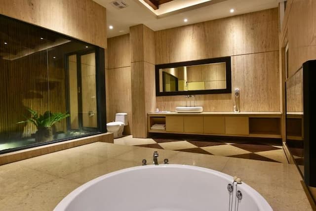 台中威尼斯汽車旅館-高級雙人房－附 SPA 浴缸（18:00 後入住）-7