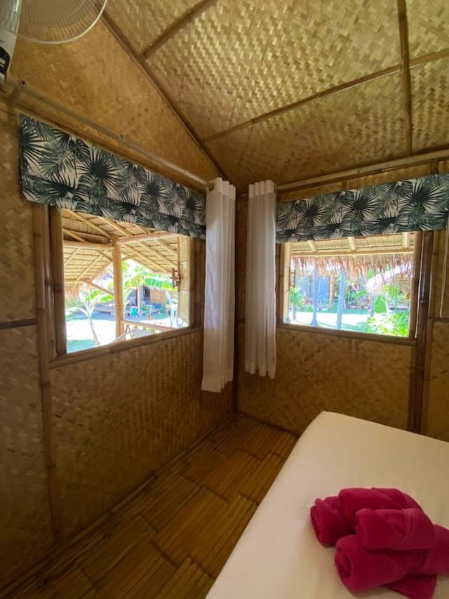 Original Shack views