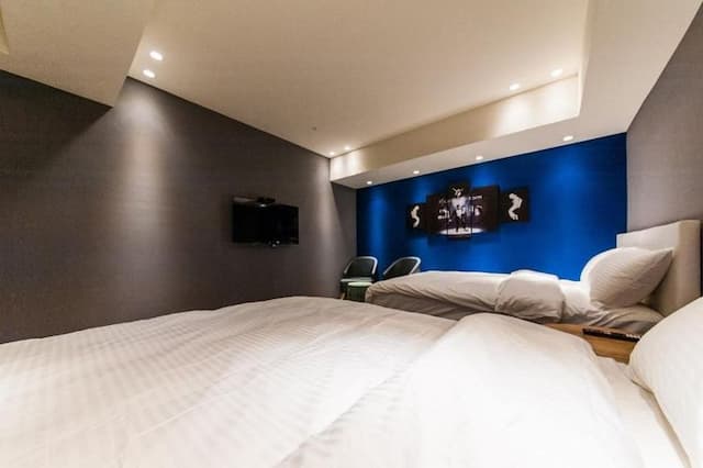 Park Ch'i Inn-Standard Quadruple Room-2