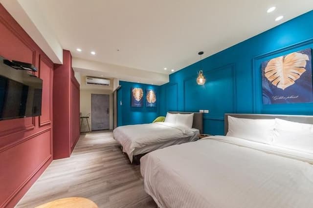 Park Ch'i Inn-Quadruple Room with View-5