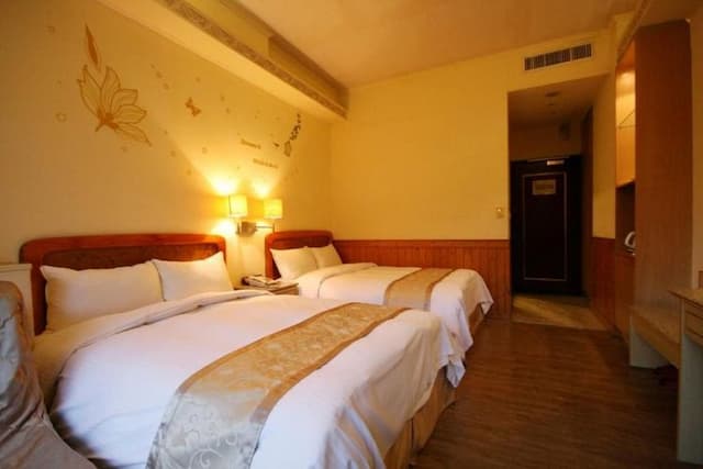 谷關溫泉飯店-舒適三人房-1