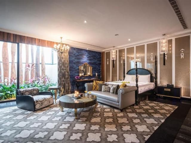 同等級房型依設計不同，設備略有不同，以實際現場提供為準