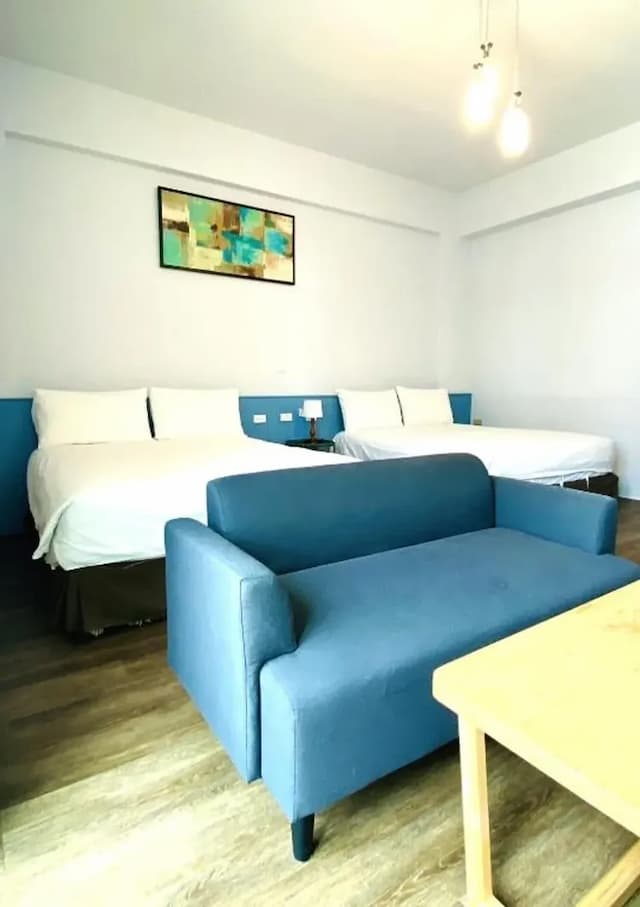 smalldug-Comfort Quadruple Room with Balcony (201)-5