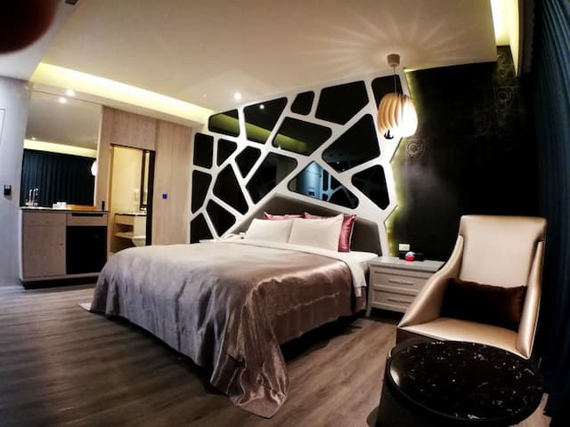 Song Xia Motel-Standard Double Room(Check-in at 17:00 on weekdays, Check in at 21:00 on Saturday)｜Breakfast not included-1