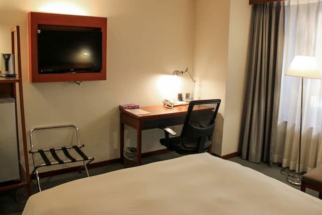 Guide Hotel Hsinchu Zhongyang-Standard Double Room-3