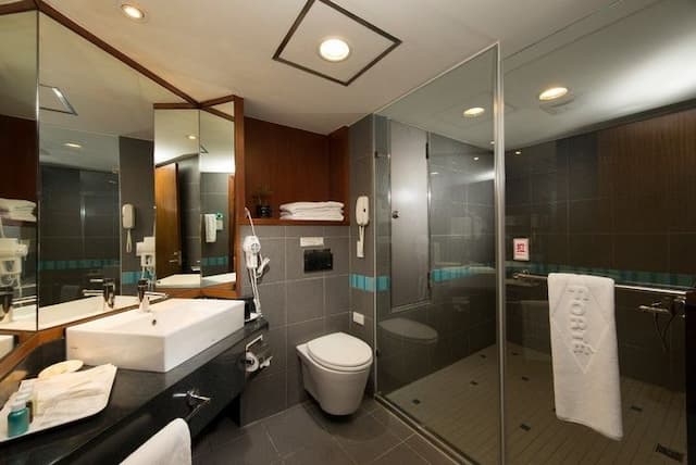 Guide Hotel Hsinchu Zhongyang-Deluxe Quadruple Suite-11