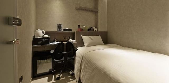 Hotel B7-Classic single room (no window)-1