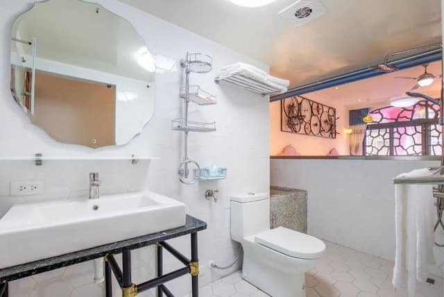 小琉球逗琉民宿｜浮潛・生態導覽・包棟推薦-小琉球逗琉包棟民宿｜14–18人・KTV 麻將-8