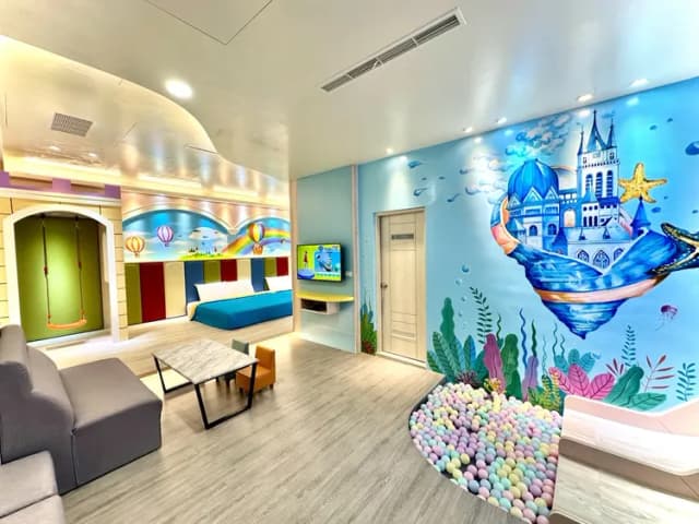 Little Ryukyu Boath House B & B-Family Room (4-person) - VIP Swing & Slide - 1F-2