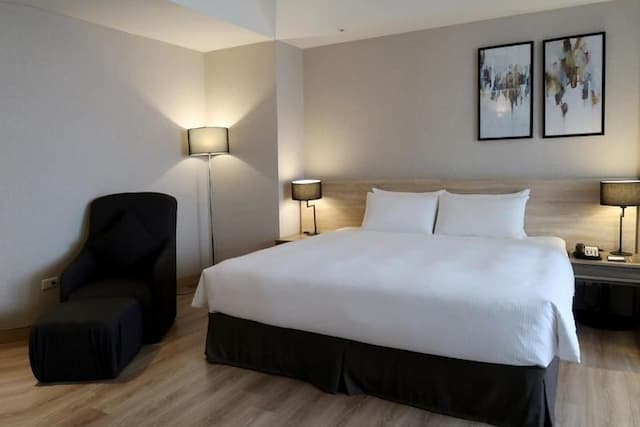 THE HO HOTEL-Superior Double Room-4