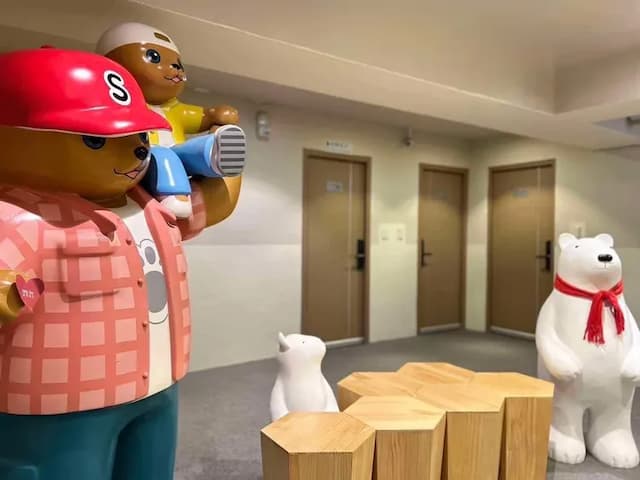 DAZZ INN-Double Room - No Breakfast-7