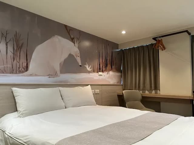 DAZZ INN-Double Room - No Breakfast-2