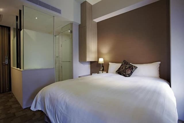 米卡沙旅店｜近台中火車站-商務雙人房-2