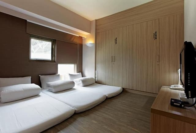 米卡沙旅店｜近台中火車站-日式三人房-1