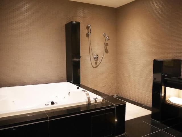 Refinement Motel-Business Double Room without Private Garage-7