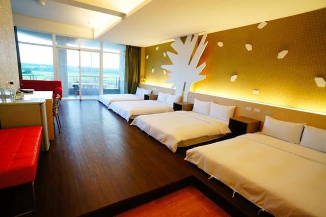 Kenting green courtyard bed and breakfast-Deluxe Family Room (8 people)-2