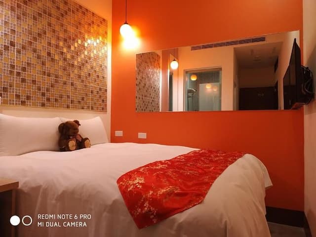 日月潭冠裕精緻旅店-經濟雙人房（位於地下室）-3