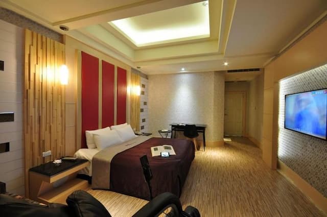 采岩汽車旅館 ｜洲際棒球場5分鐘｜-豪華尊爵房－附SPA浴缸-6
