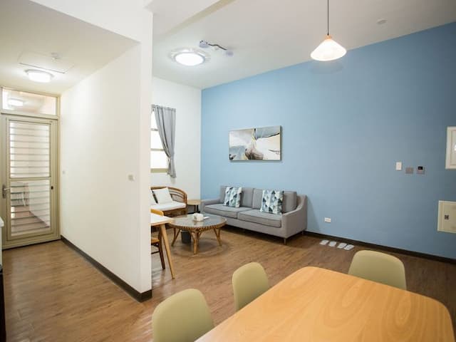 Happy Casa Resorts-Deluxe Suite, 2 bedroom suite, 4 single beds, balcony(1F)-3