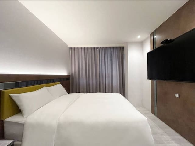 雀客旅館台中青海-雀躍雙人客房-1