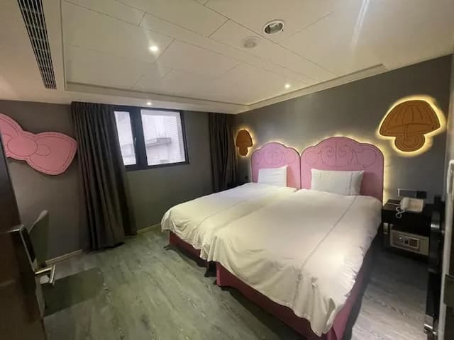 雀客旅館台中文心中清-標準雙床房-1