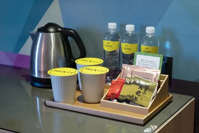 雀客旅館台中文心中清-高級三人房-4