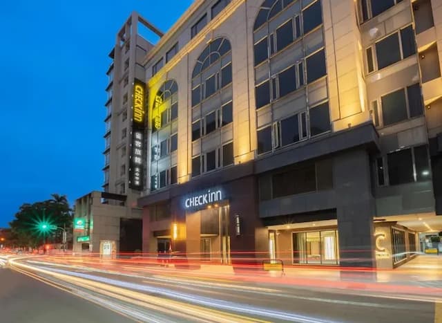 雀客旅館台中文心中清-經典四人房-6