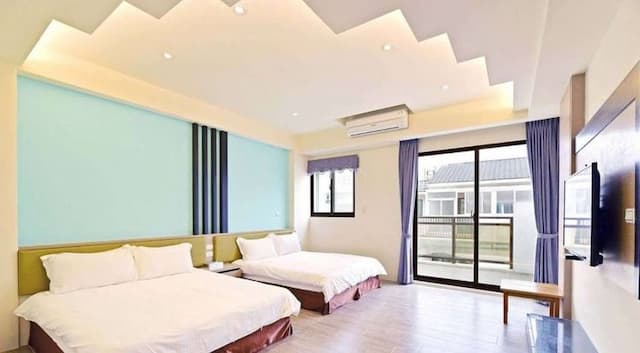 三號船長民宿-高級四人房-10