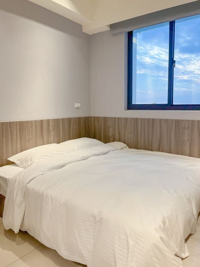 A402、C402、D402海景套房房型:加大雙人床