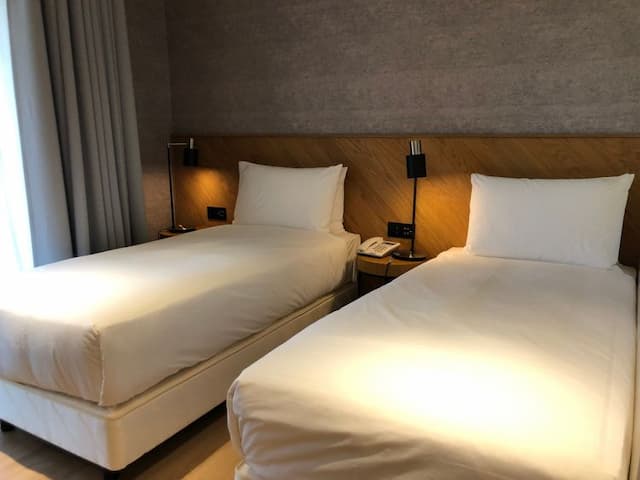 New｜CHECK inn Select New Taipei Sanchong Waterfront-Standard Twin Room-2