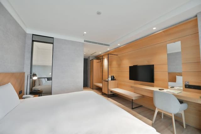 New｜CHECK inn Select New Taipei Sanchong Waterfront-Classic Double Room-2