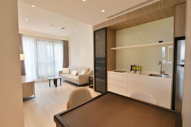 New｜CHECK inn Select New Taipei Sanchong Waterfront-Deluxe Triple Suite-1