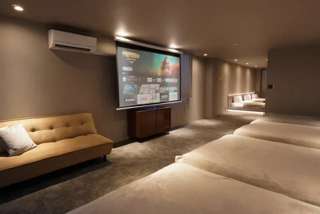 TABISAI HOTEL LUXE 博多-【2025年 OPEN】福岡最大級贅沢な広さ貸切ホテル★最大20名★大画面映画★祇園駅3分-4