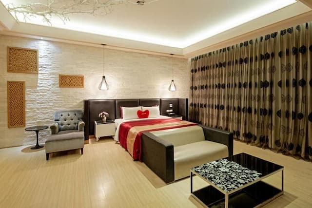 ※各等級房型依設計風格不同，客房設備略有不同，以實際現場提供為準。