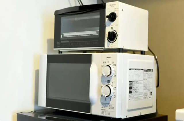 トースターと電子レンジ