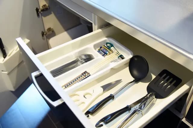 引き出しに調理道具