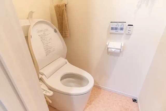 建物内及び 寝具の滅菌・消臭はEM発酵 酵素を噴霧仕上げ。アルコール消毒も実施！-人数追加無料！定員12名！新築一戸建貸切！貸自転車無料！USJ梅田なんばへ電車ですぐ！駅3分-11