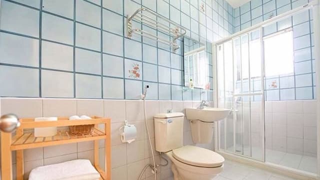 識 臺南｜近藍晒圖＆奇美博物館、只接一組房客-包層懷舊樸實氛圍的老式公寓，四人入住-7