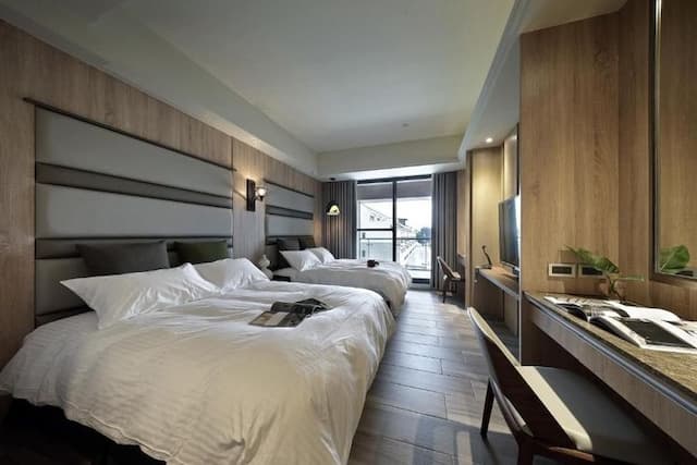 DOHOHOTEL-DOHO Quadruple Room (No Meat Food)-1