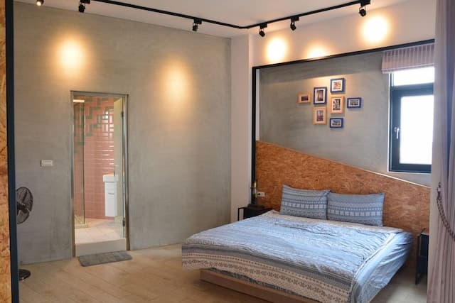 Say Yeah Inn-203 enjoy star double room-2