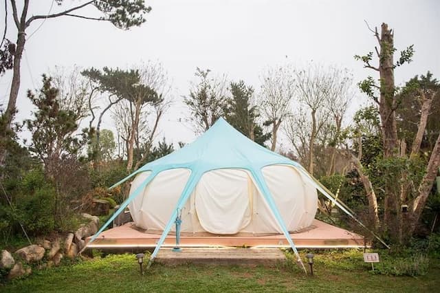 寨酌然野奢庄園｜親子野趣露營、一泊二食-【野趣露營】野鴿區|公共衛浴-1