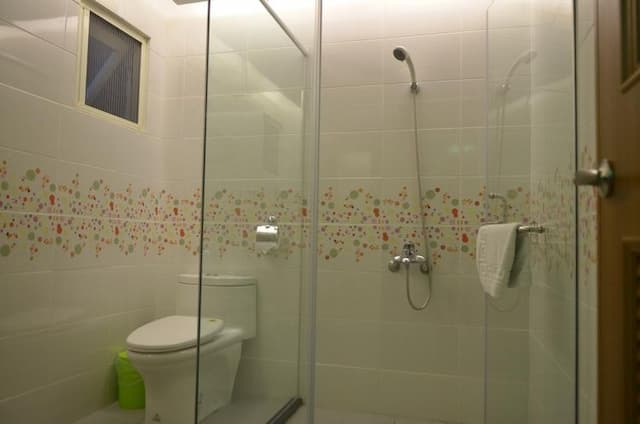 Apple Tree B&B-Landscape 5-room-4